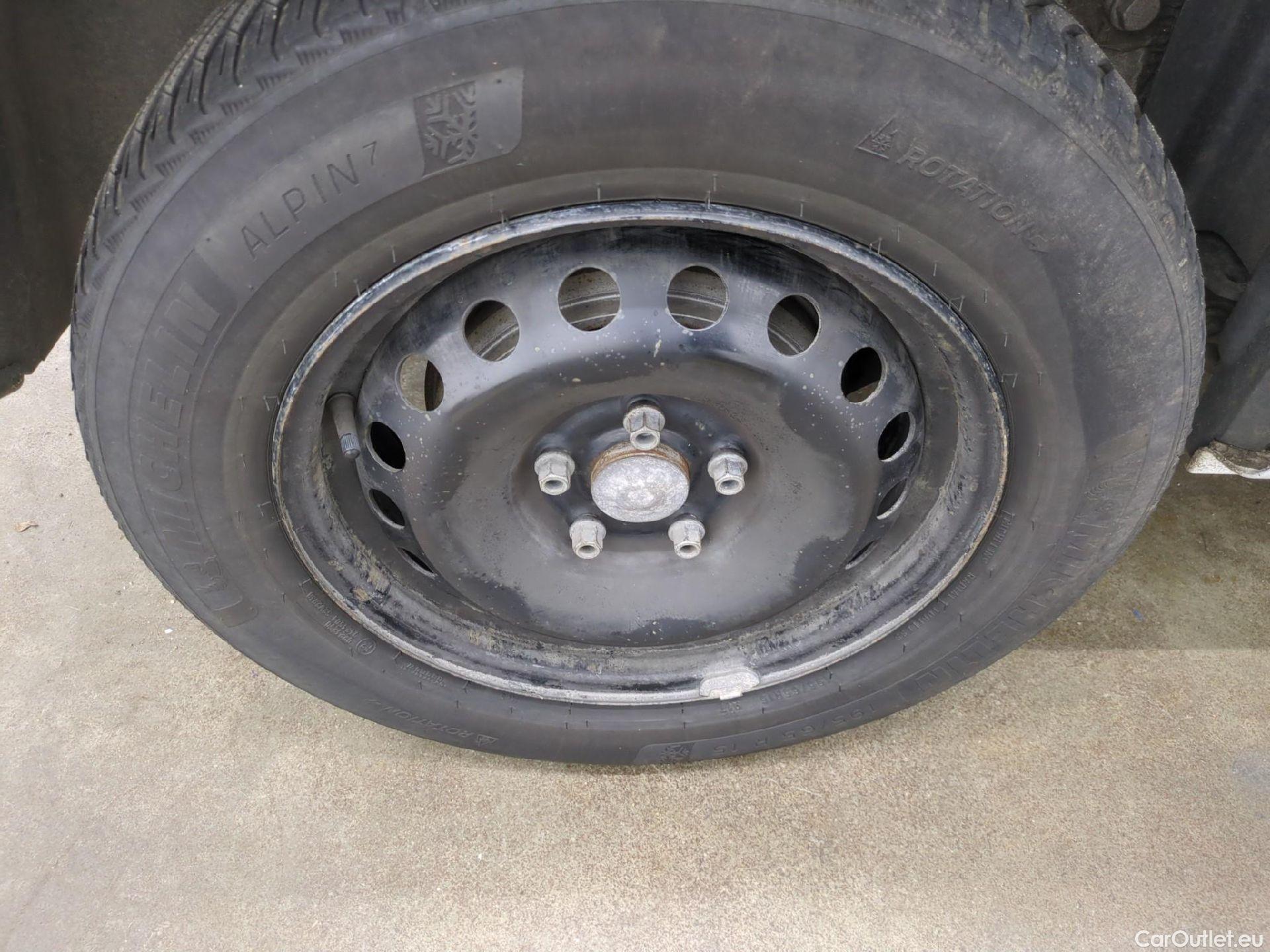  Renault  Kangoo  II Express Extra (Série Spéciale) 1.5 dCi 95CV BVM6 E6dT #9