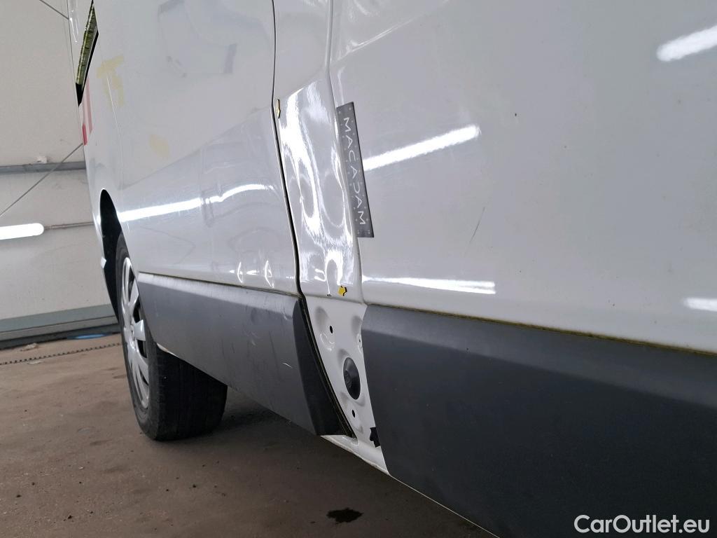  Renault  Trafic  Furgon Grand Confort L1H1 1200 1.6 dCi 125CV BVM6 E6 #14