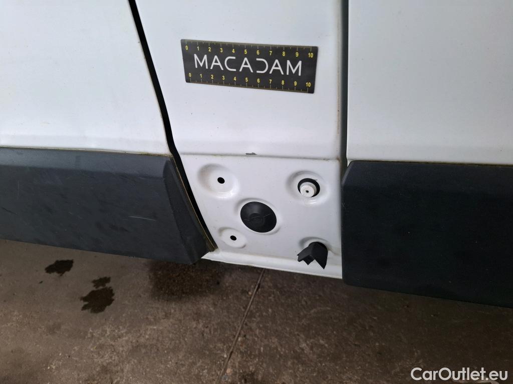  Renault  Trafic  Furgon Grand Confort L1H1 1200 1.6 dCi 125CV BVM6 E6 #26