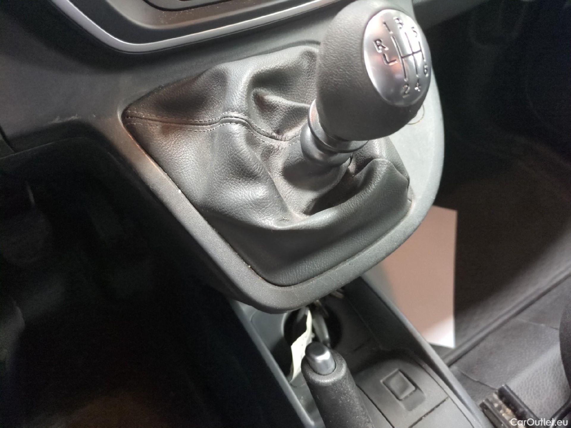  Renault  Kangoo  II Express Extra (Série Spéciale) 1.5 dCi 95CV BVM6 E6dT #31