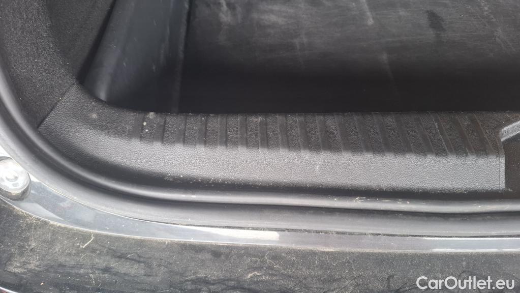  Renault  Clio  V Evolution Réversible 1.5 dCi 100CV BVM6 E6d #31