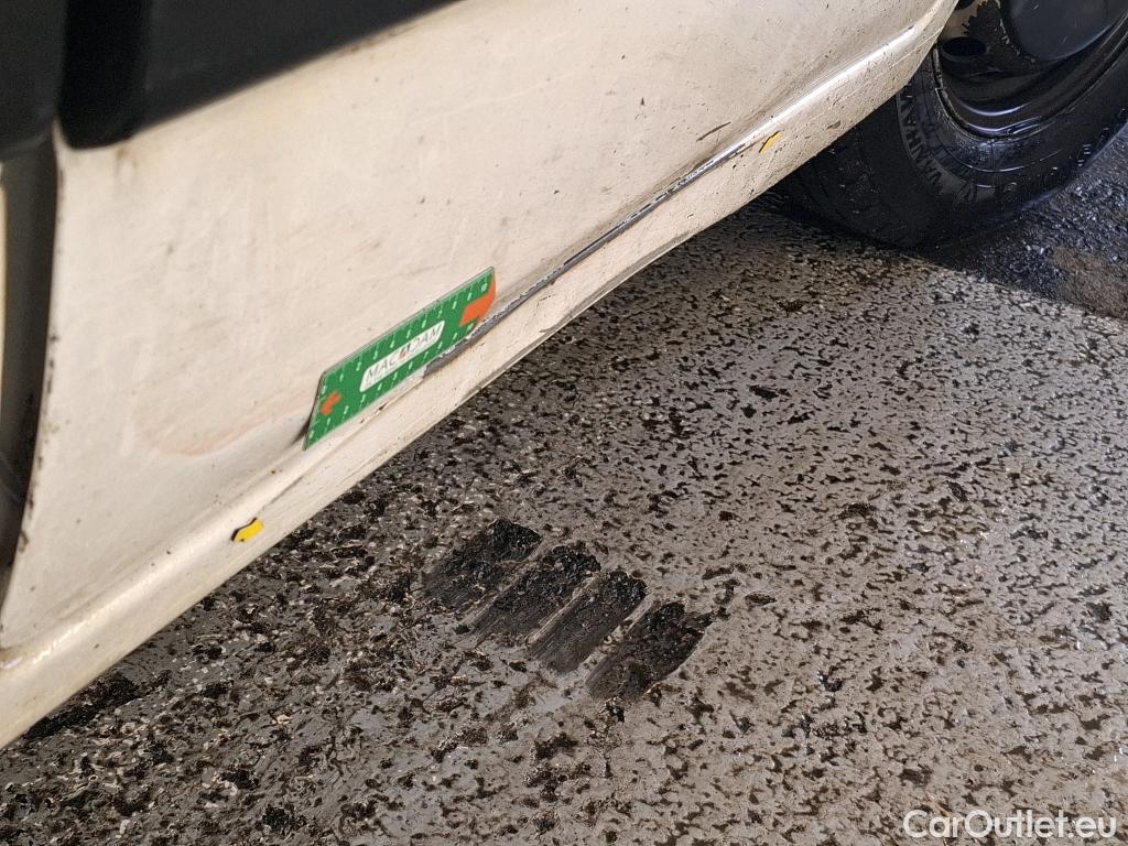  Renault  Master RENAULT  VU 4p Fourgon GD CONFORT 3500 L2H2 Energy dCi 125 #11