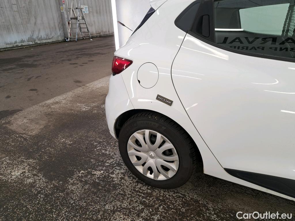  Renault  Clio RENAULT  Société VU 5p Berline Air Medianav dCi 90 - 18 #10
