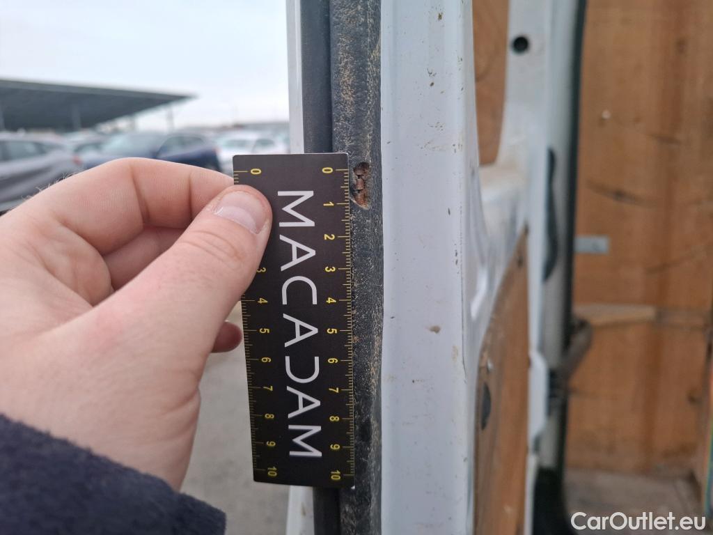  Renault  Master  III Fourgon L2H2 3 5 Grand Confort dCi 130CV BVM6 E6 #21