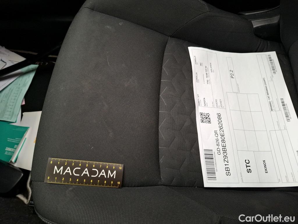  Toyota  Corolla TOYOTA  Touring Sports / 2018 / 5P / Break Hybride 122h Dynamic Business Stage Acad / TRANSFO VP VF #44