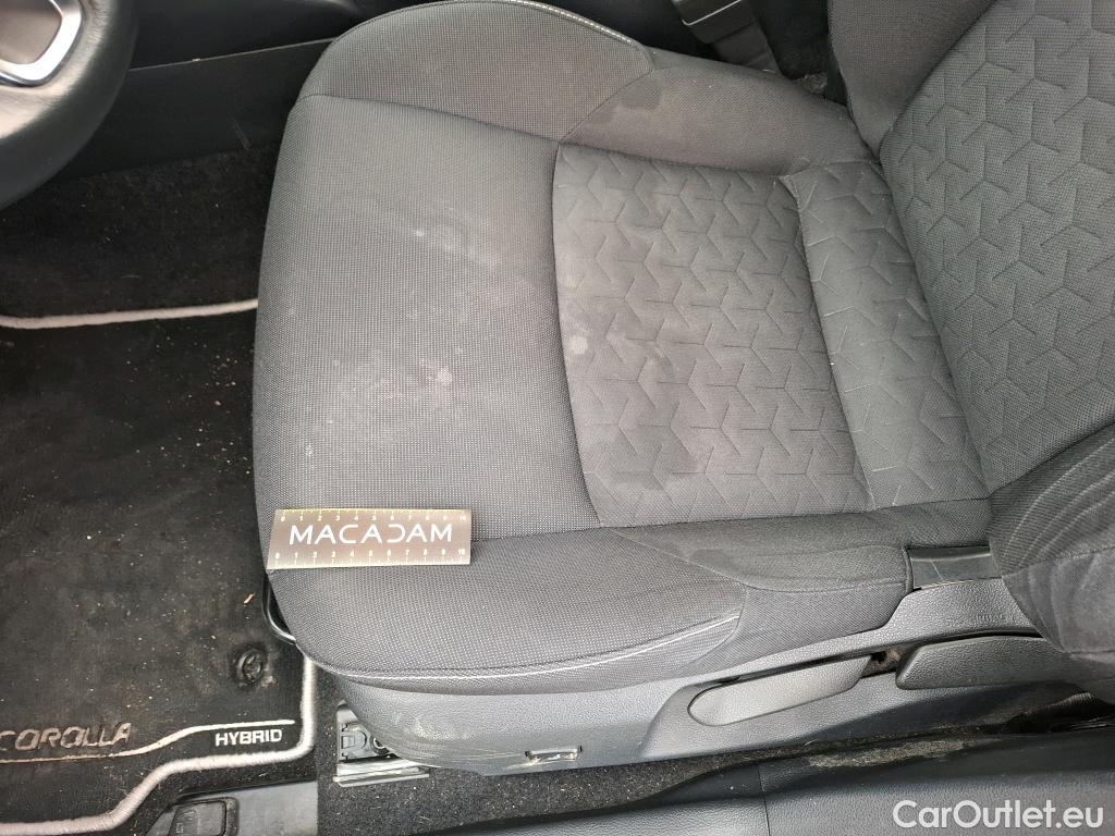  Toyota  Corolla TOYOTA  Touring Sports / 2018 / 5P / Break Hybride 122h Dynamic Business Stage Acad / TRANSFO VP VF #46