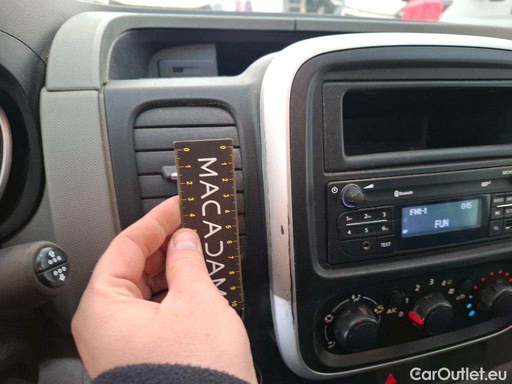  Renault  Trafic  Furgon Grand Confort L1H1 1200 1.6 dCi 125CV BVM6 E6 #19