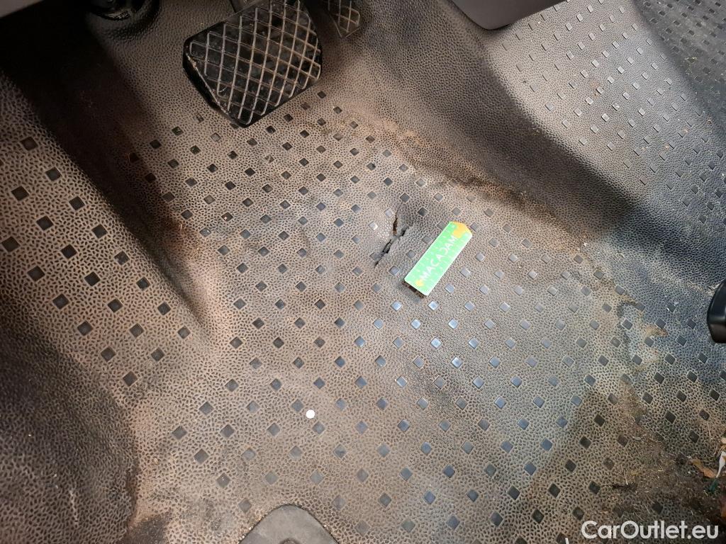  Volkswagen  Transporter VOLKSWAGEN  / 2019 / 4P / Fourgon tôlé 2.0 TDi 150 DSG7 L1H1 Business Line #48