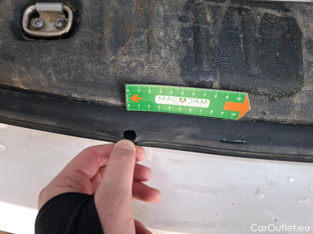  Volkswagen  Caddy VOLKSWAGEN  Van / 2015 / 4P / Fourgonnette 2.0 TDI 102 DSG6 Business Line Plus #19