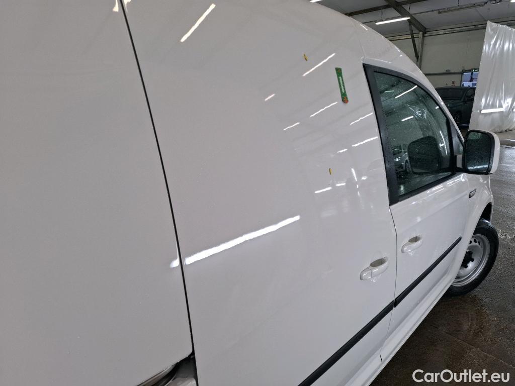  Volkswagen  Caddy VOLKSWAGEN  Van / 2015 / 4P / Fourgonnette 2.0 TDI 102 DSG6 Business Line Plus #7