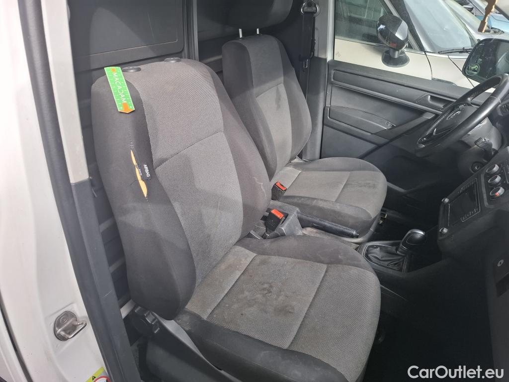  Volkswagen  Caddy VOLKSWAGEN  Van / 2015 / 4P / Fourgonnette 2.0 TDI 102 DSG6 Business Line Plus #17