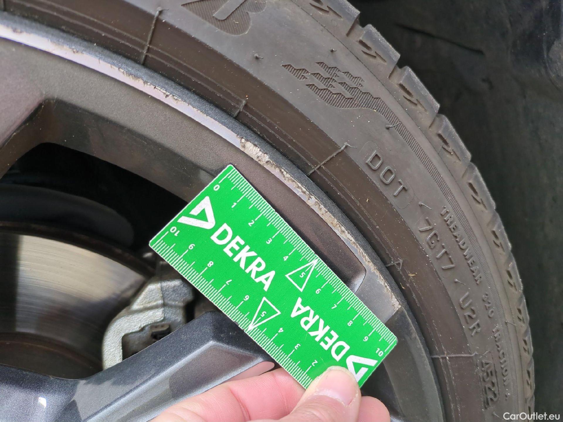  Audi  A3 AUDI  Sportback / 2020 / 5P / Berline 35 TFSI 150 MHEV S Tronic S Line #14