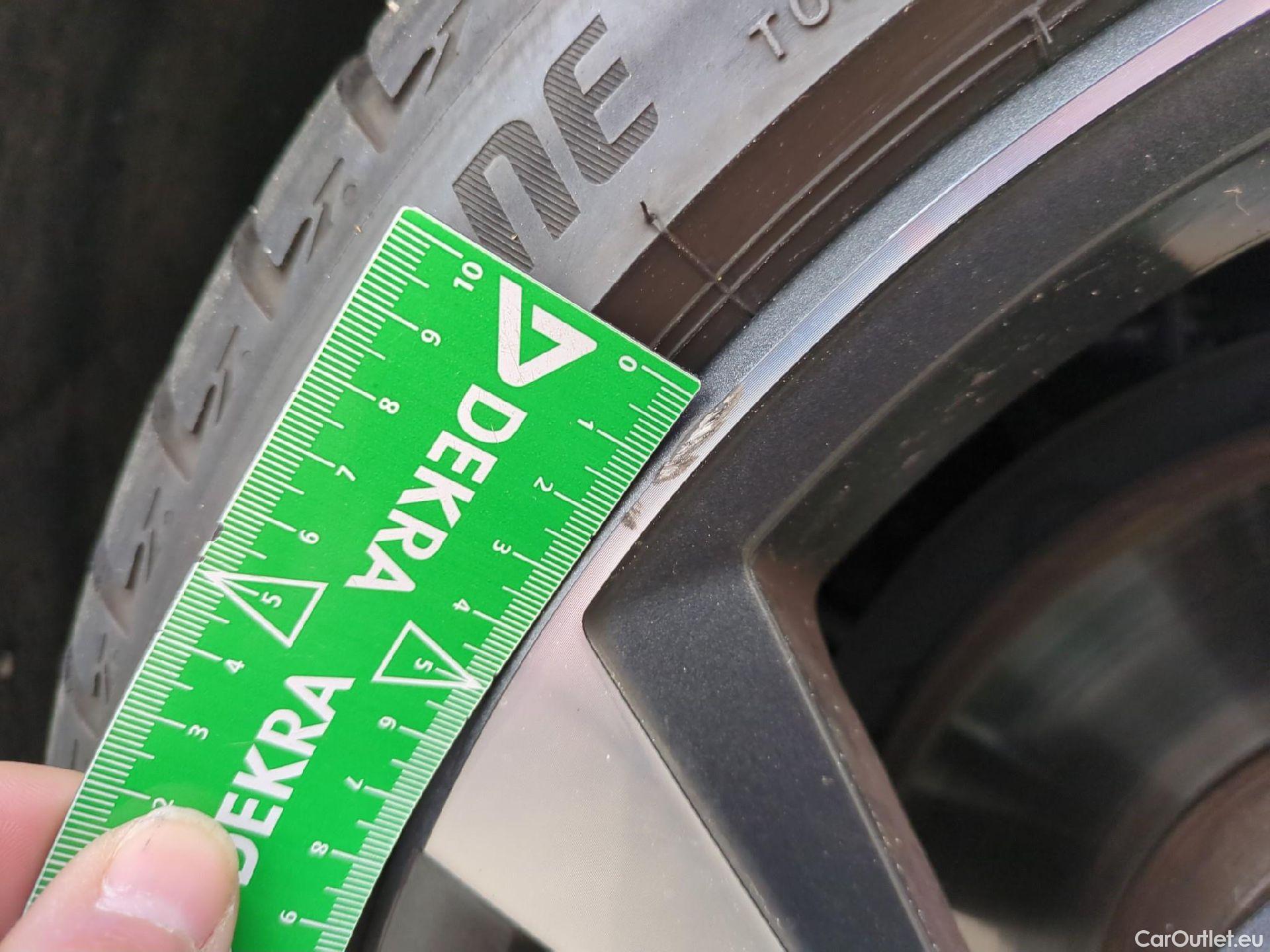  Audi  A3 AUDI  Sportback / 2020 / 5P / Berline 35 TFSI 150 MHEV S Tronic S Line #16