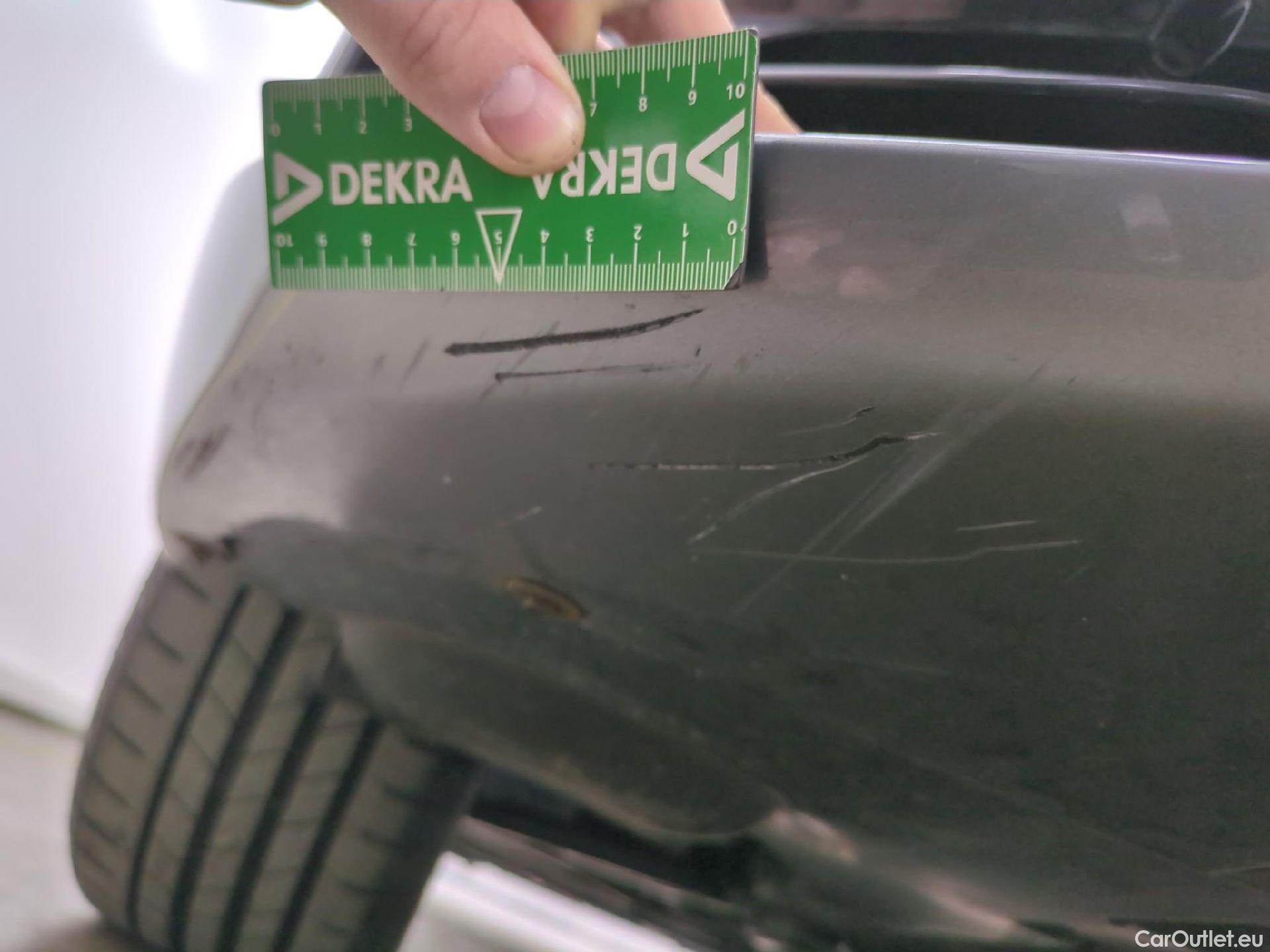  Bmw  Serie 1 Série 1 Berline 118 i Edition Sport 1.5 135CV BVA7 E6d #14