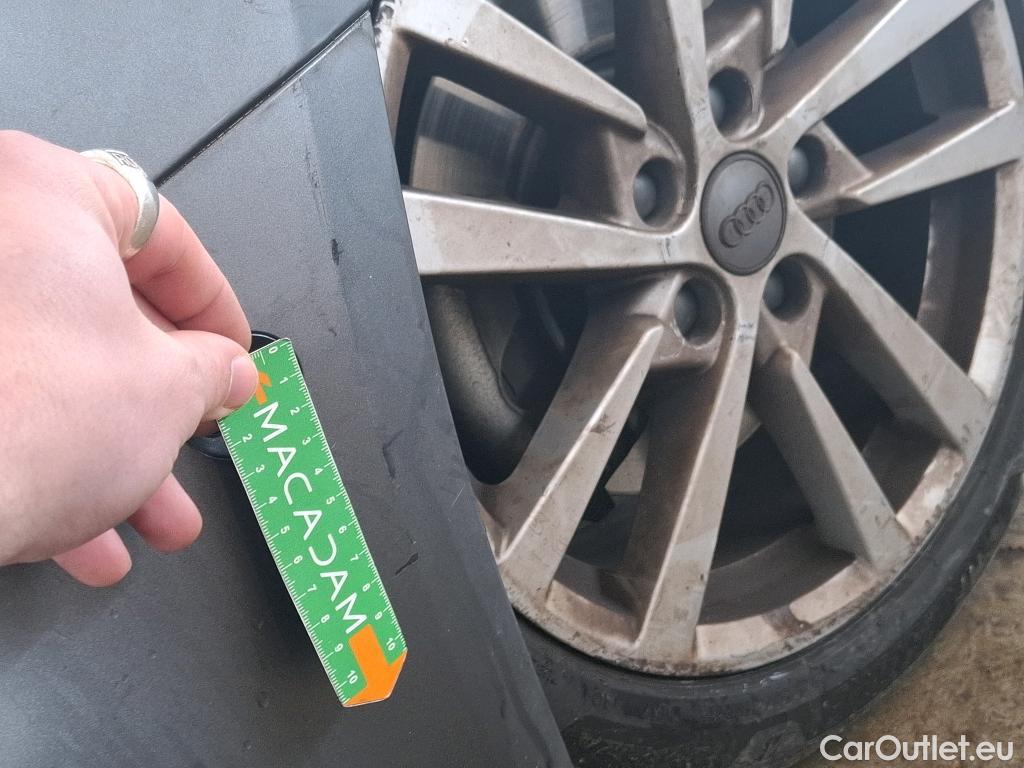  Audi  A3 AUDI  Sportback / 2016 / 5P / Berline 35 TDI 150 S TRONIC BUSINESS LINE #9