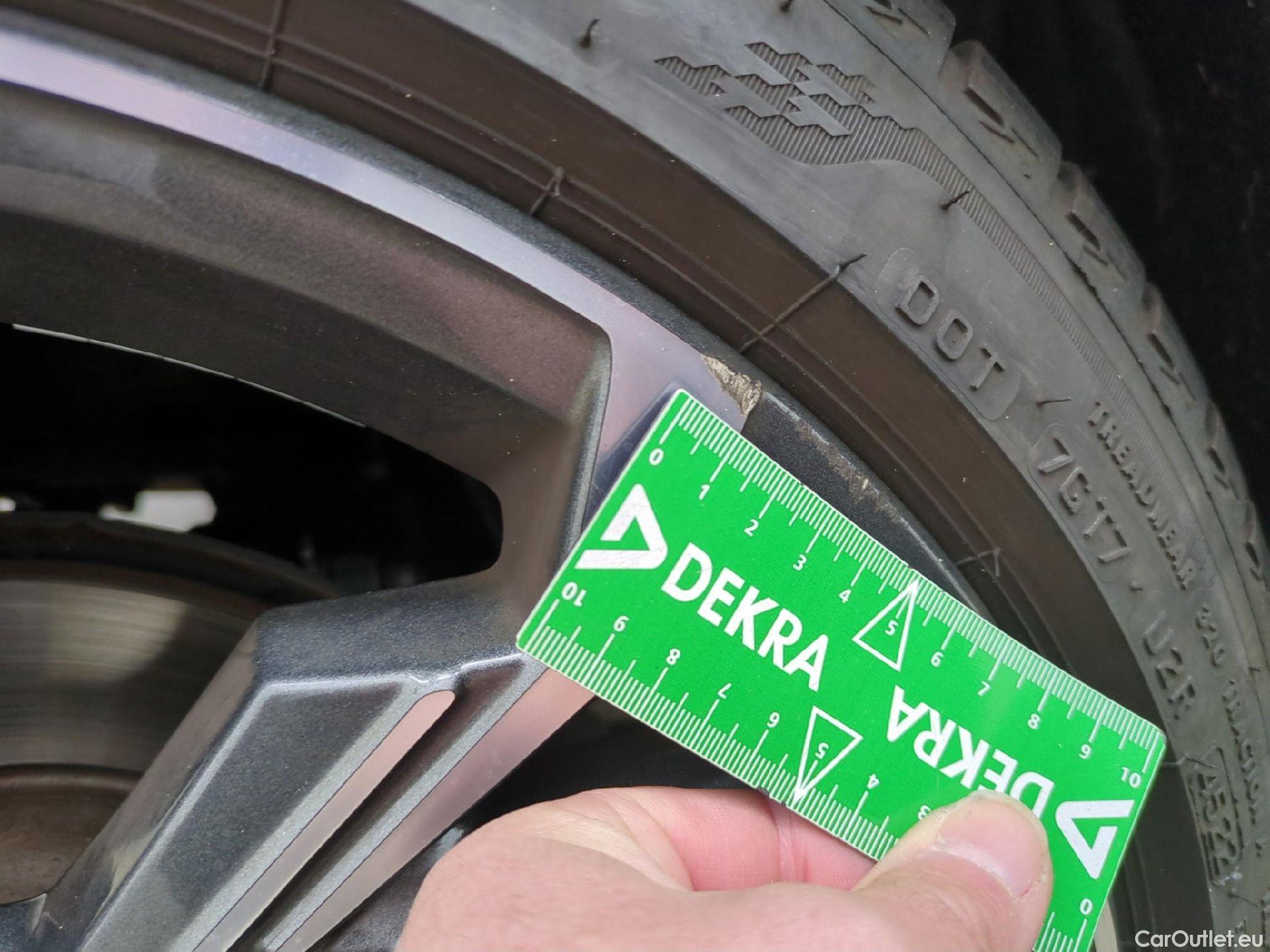  Audi  A3 AUDI  Sportback / 2020 / 5P / Berline 35 TFSI 150 MHEV S Tronic S Line #8