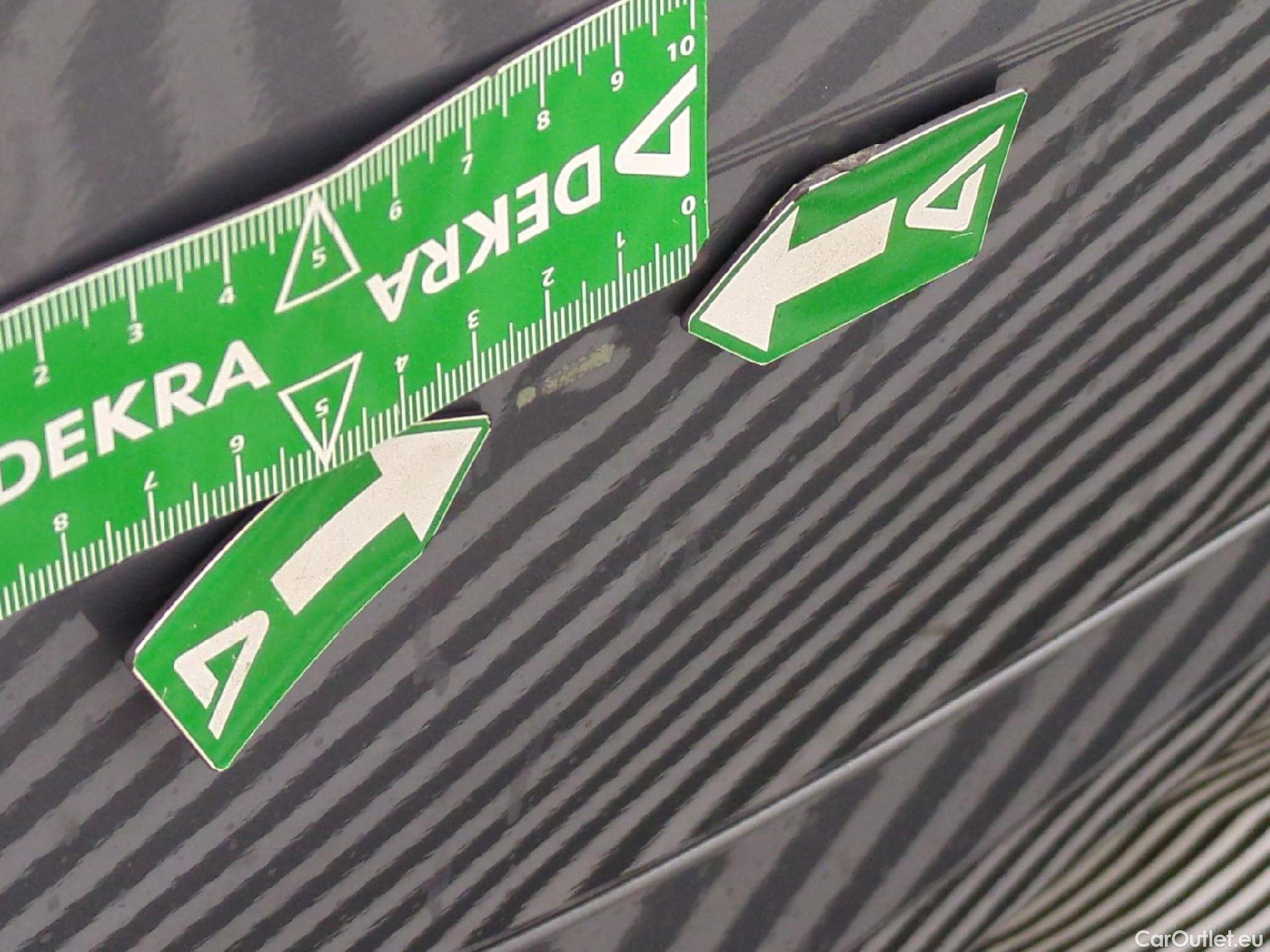  Bmw  Serie 1 Série 1 Berline 118 i Edition Sport 1.5 135CV BVA7 E6d #8