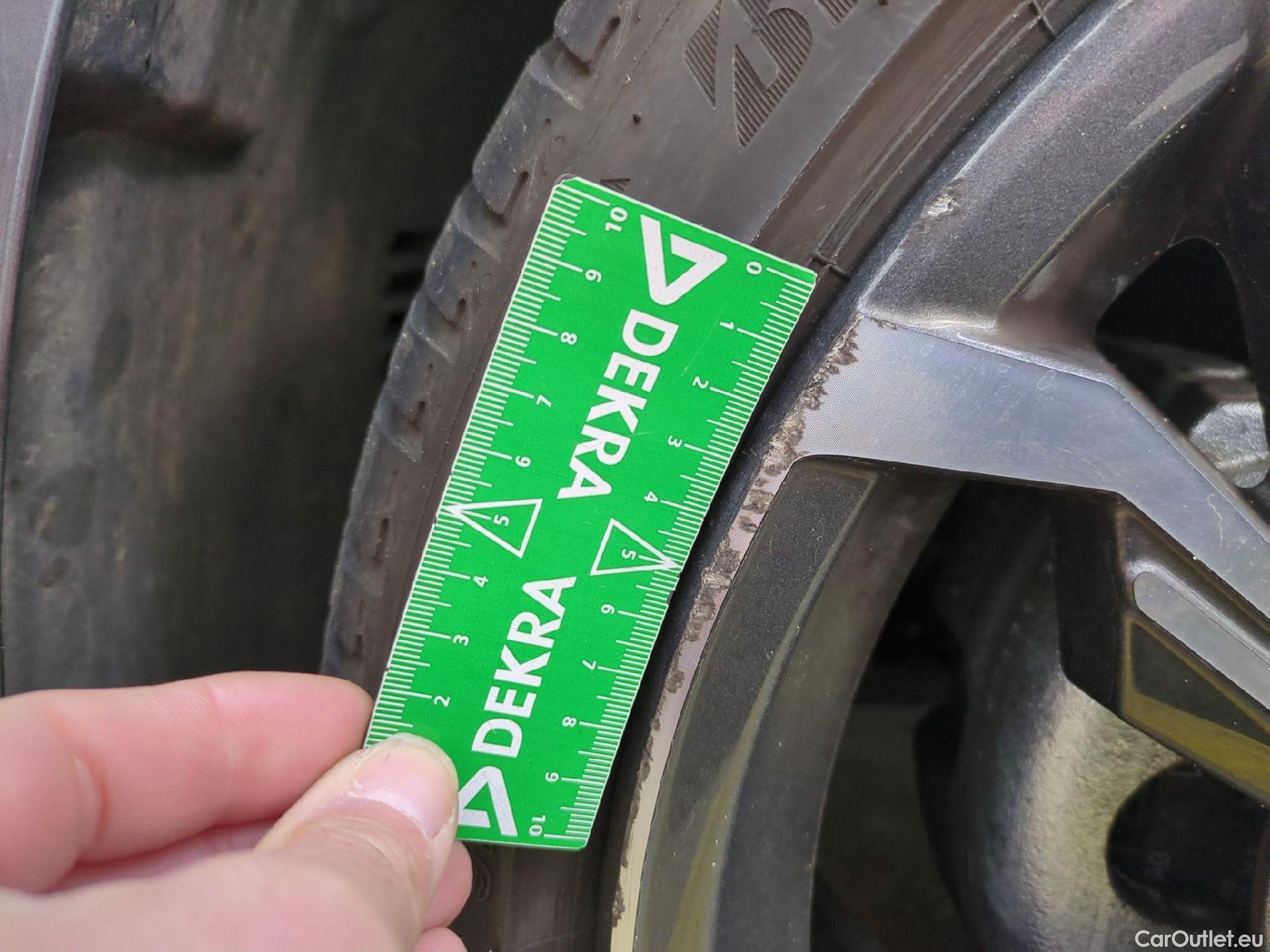  Audi  A3 AUDI  Sportback / 2020 / 5P / Berline 35 TFSI 150 MHEV S Tronic S Line #3