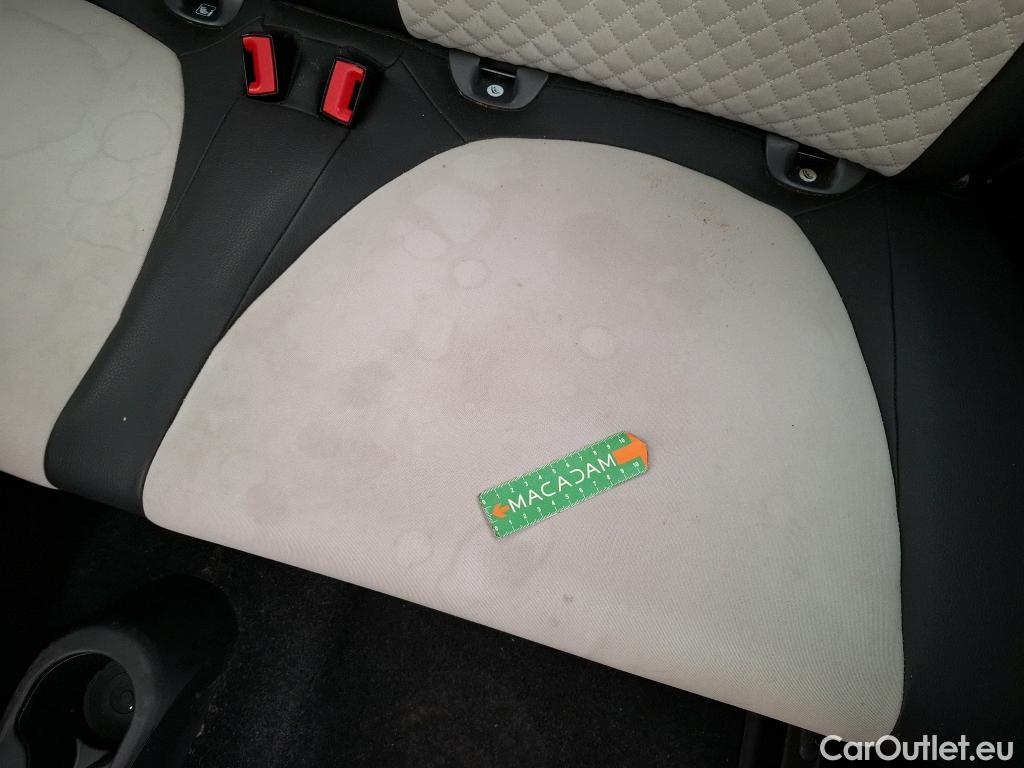  Fiat  500 FIAT   2015  3P  Berline Hybrid 10 BSG 70 ch Dolcevita #50