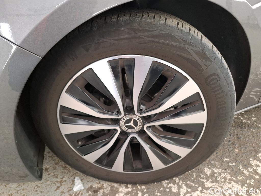  Mercedes  B-Klasse MERCEDES-BENZ Classe B / 2019 / 5P / monospace B 200 d Business Line Edition BA8 #13