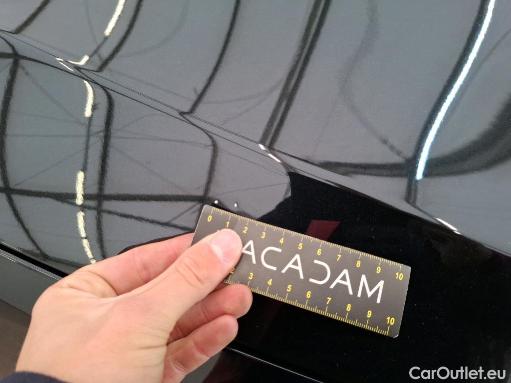  Mercedes  A-Klasse MERCEDESBENZ Classe A Compact  2018  5P  Berline A 180 Style Line #50