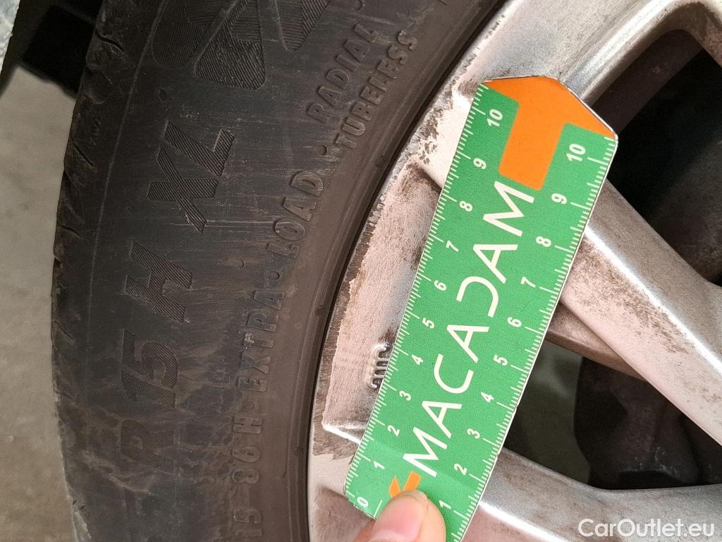  Fiat  500 FIAT   2015  3P  Berline Hybrid 10 BSG 70 ch Dolcevita #23