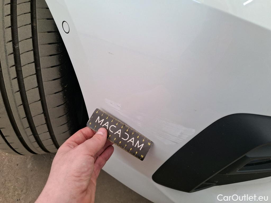  Bmw  Serie 2 BMW Série 2 Gran Coupé / 2019 / 4P / Berline 216D AUTO Business Design #36