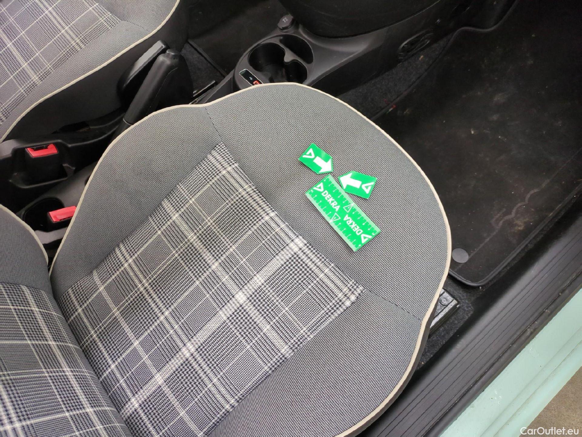  Fiat  500  Berline Lounge 1.2 70CV BVM5 E6 #10