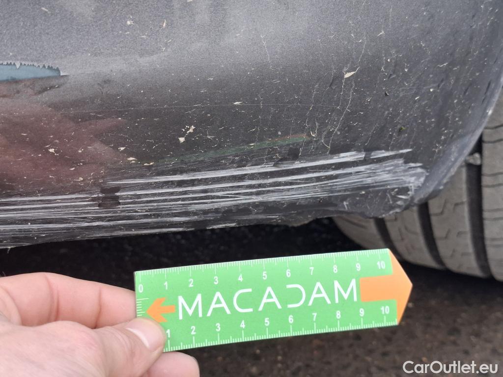  Fiat  500 FIAT   2015  3P  Berline Hybrid 10 BSG 70 ch Dolcevita #6