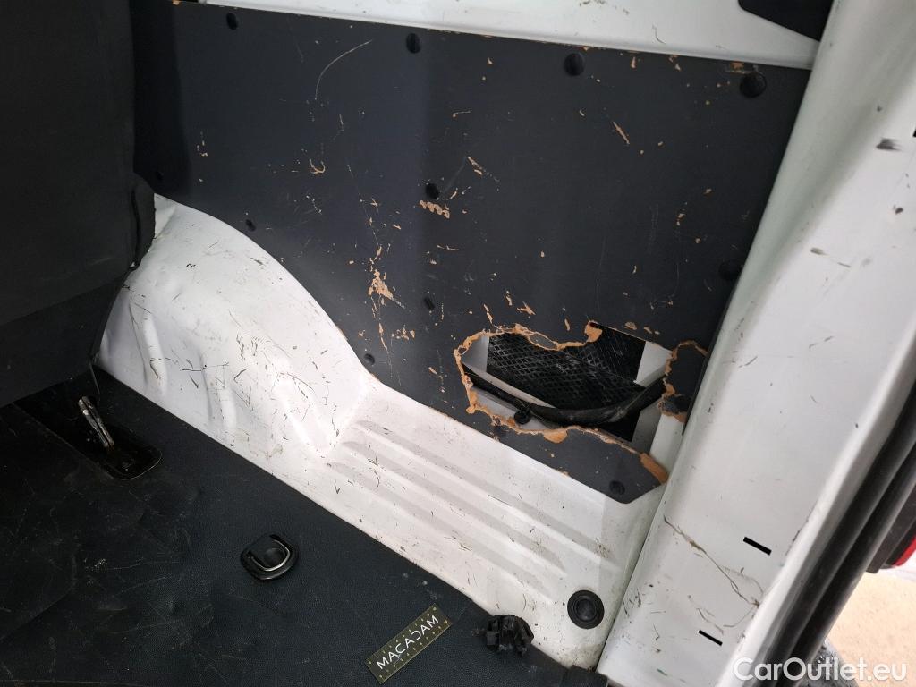  Citroen  Jumpy  Combi XL Confort 1.5 BlueHDi 120CV BVM6 9 Sieges E6d #46