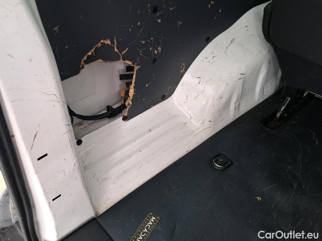  Citroen  Jumpy  Combi XL Confort 1.5 BlueHDi 120CV BVM6 9 Sieges E6d #48