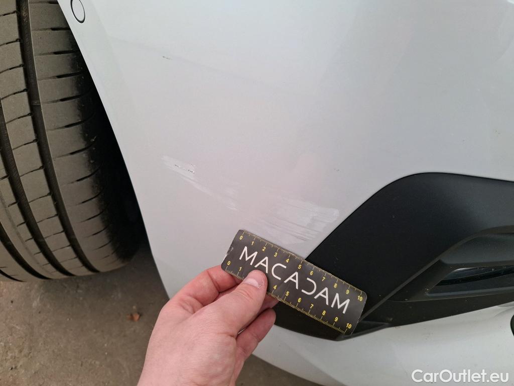  Bmw  Serie 2 BMW Série 2 Gran Coupé / 2019 / 4P / Berline 216D AUTO Business Design #35