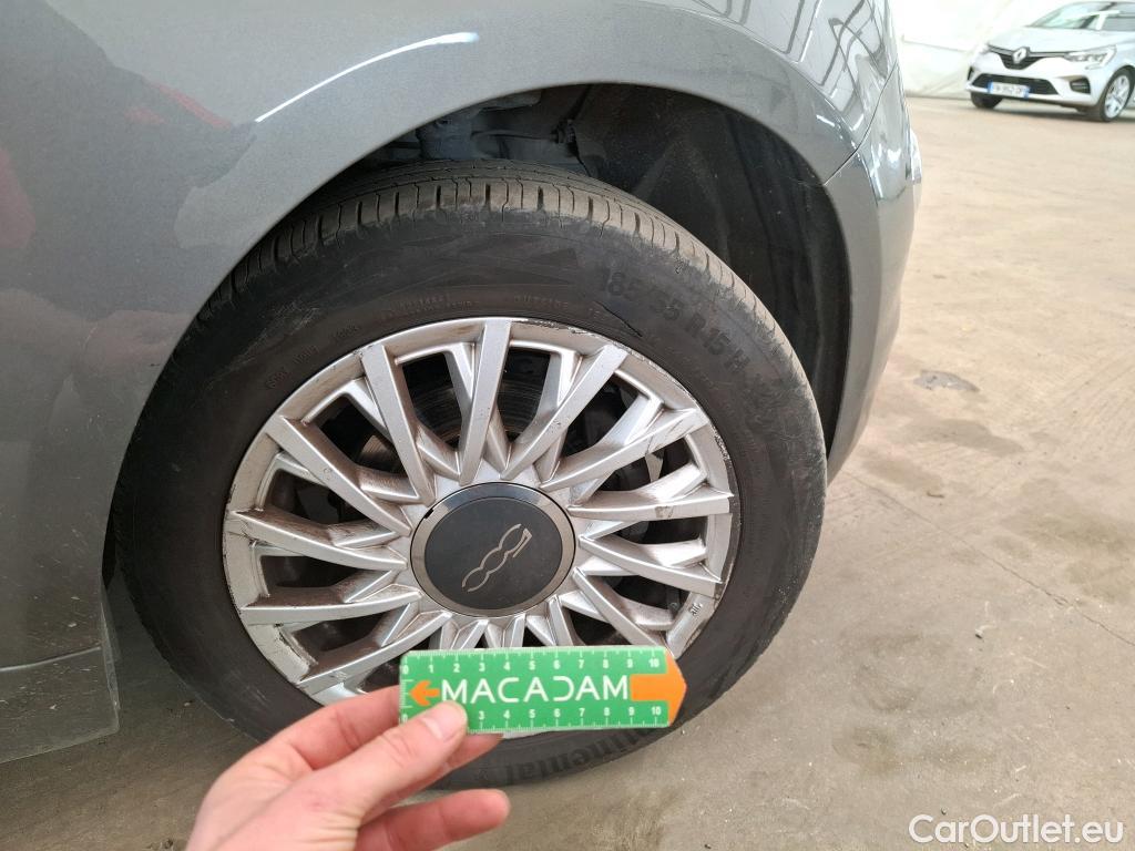  Fiat  500 FIAT   2015  3P  Berline Hybrid 10 BSG 70 ch Dolcevita #20