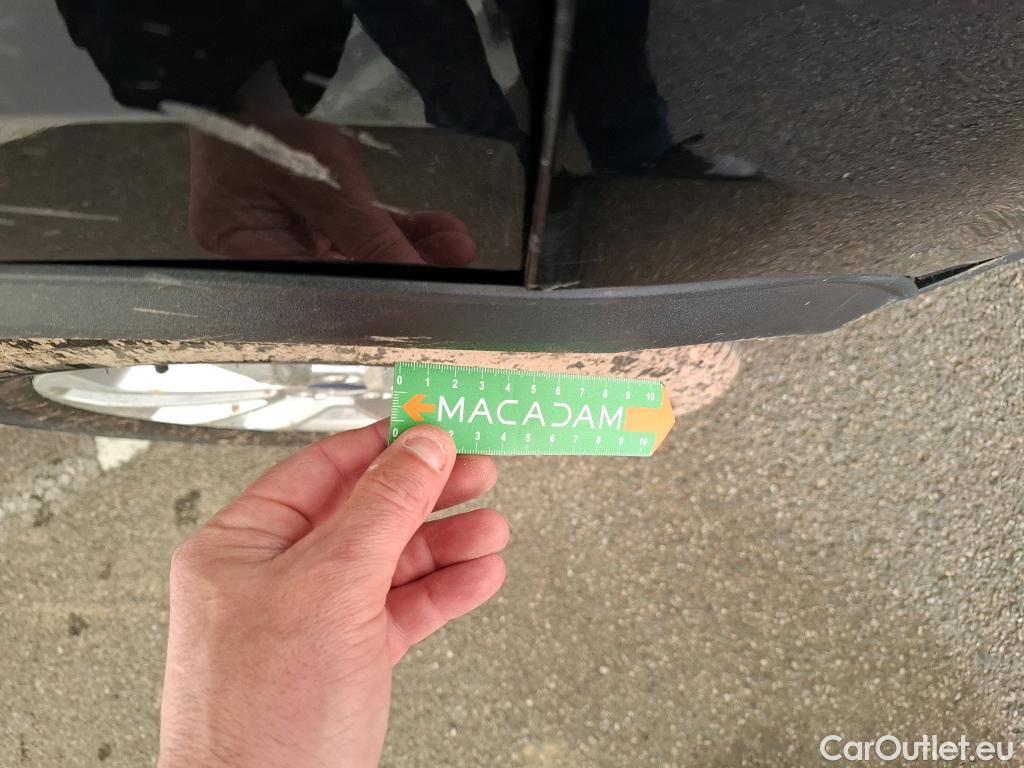  Ford  Kuga FORD  / 2019 / 5P / SUV 2.5 190 hybrid Flexifuel Pshift Titanium #26