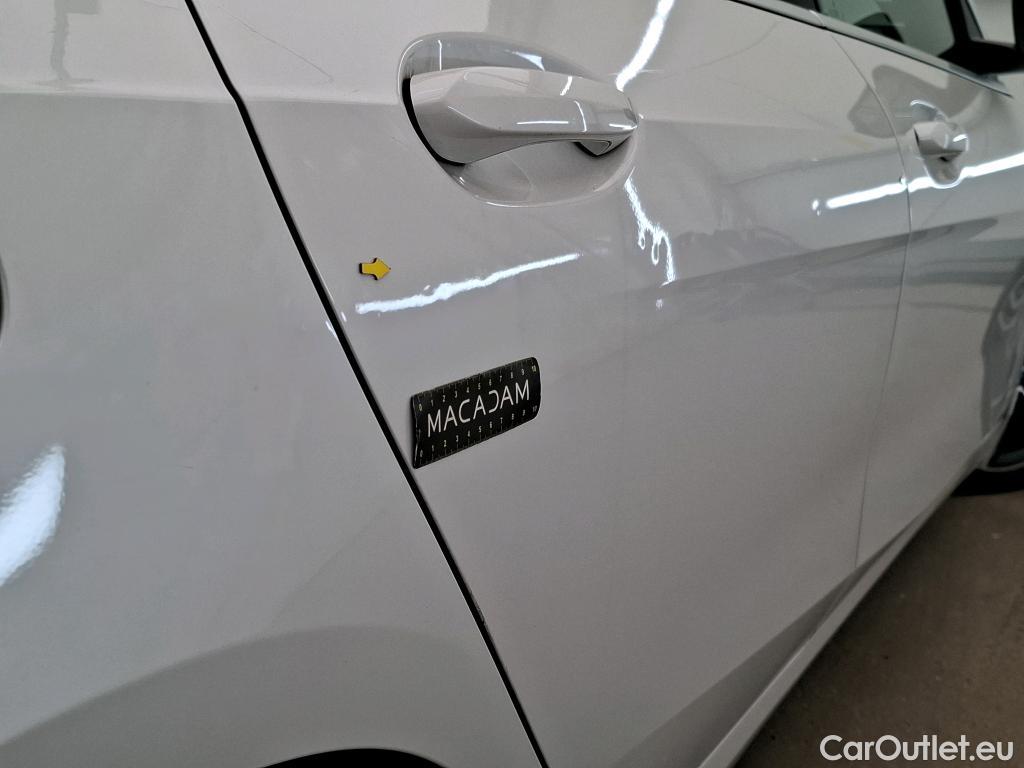  Bmw  Serie 2 BMW Série 2 Gran Coupé / 2019 / 4P / Berline 216D AUTO Business Design #3