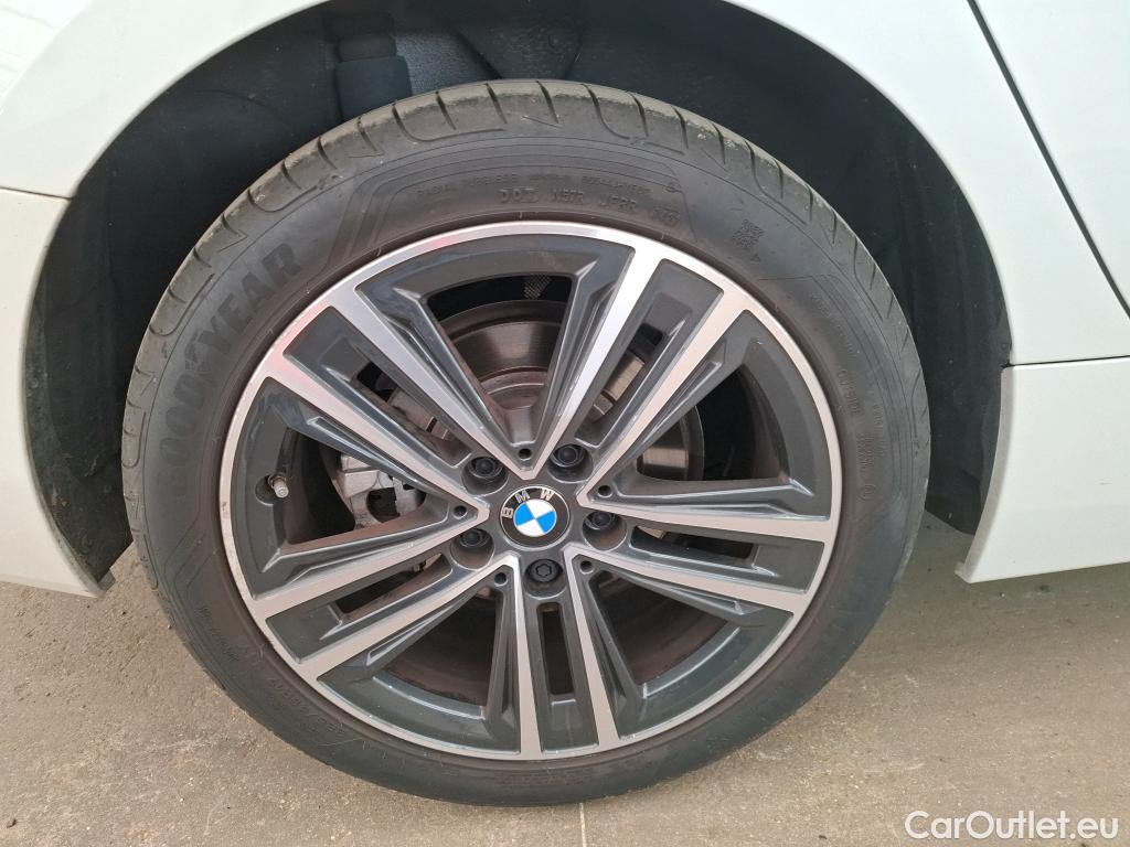  Bmw  Serie 2 BMW Série 2 Gran Coupé / 2019 / 4P / Berline 216D AUTO Business Design #17