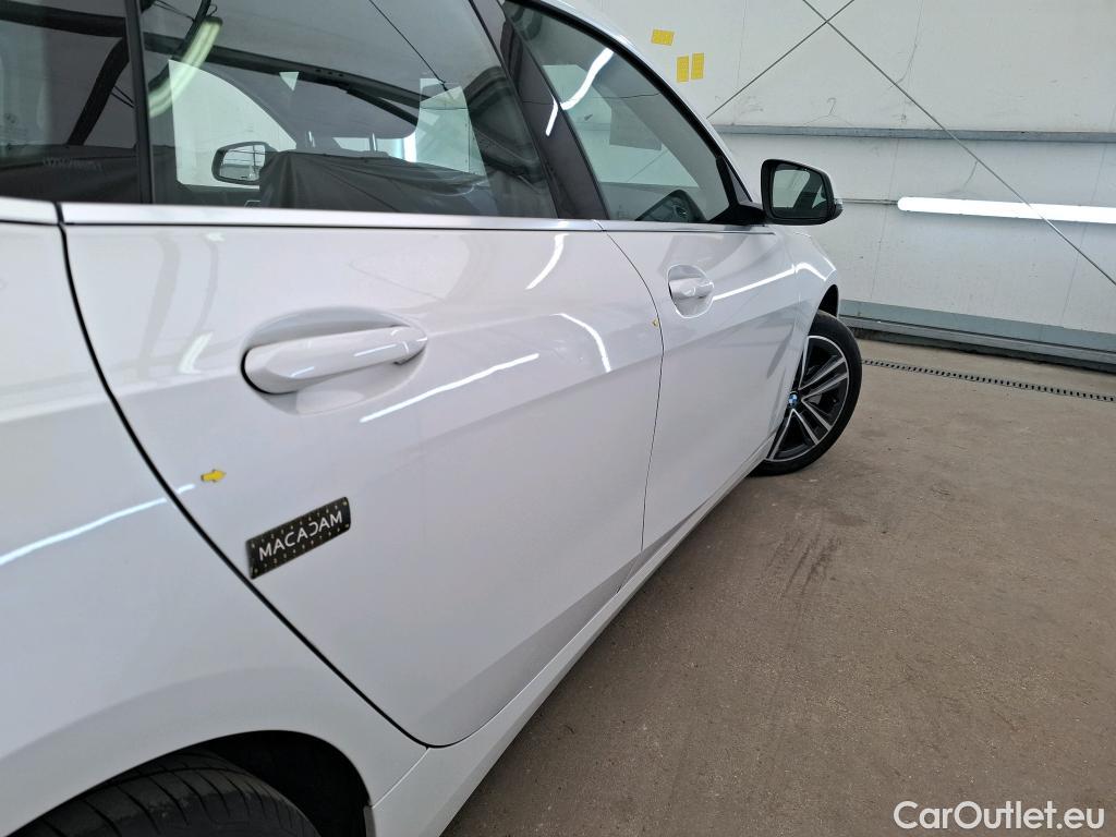  Bmw  Serie 2 BMW Série 2 Gran Coupé / 2019 / 4P / Berline 216D AUTO Business Design #1