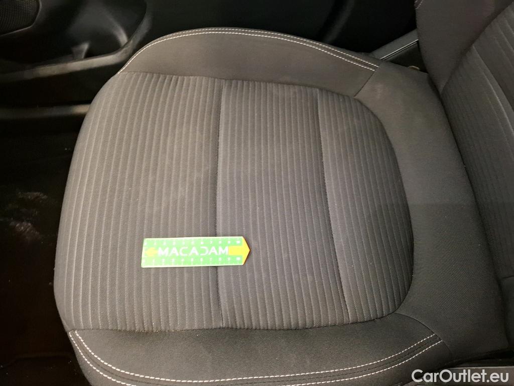  Ford  Kuga FORD  / 2019 / 5P / SUV 2.5 190 hybrid Flexifuel Pshift Titanium #30