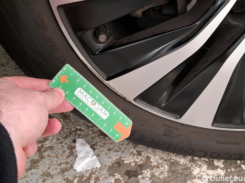  Mercedes  B-Klasse MERCEDES-BENZ Classe B / 2019 / 5P / monospace B 200 d Business Line Edition BA8 #15