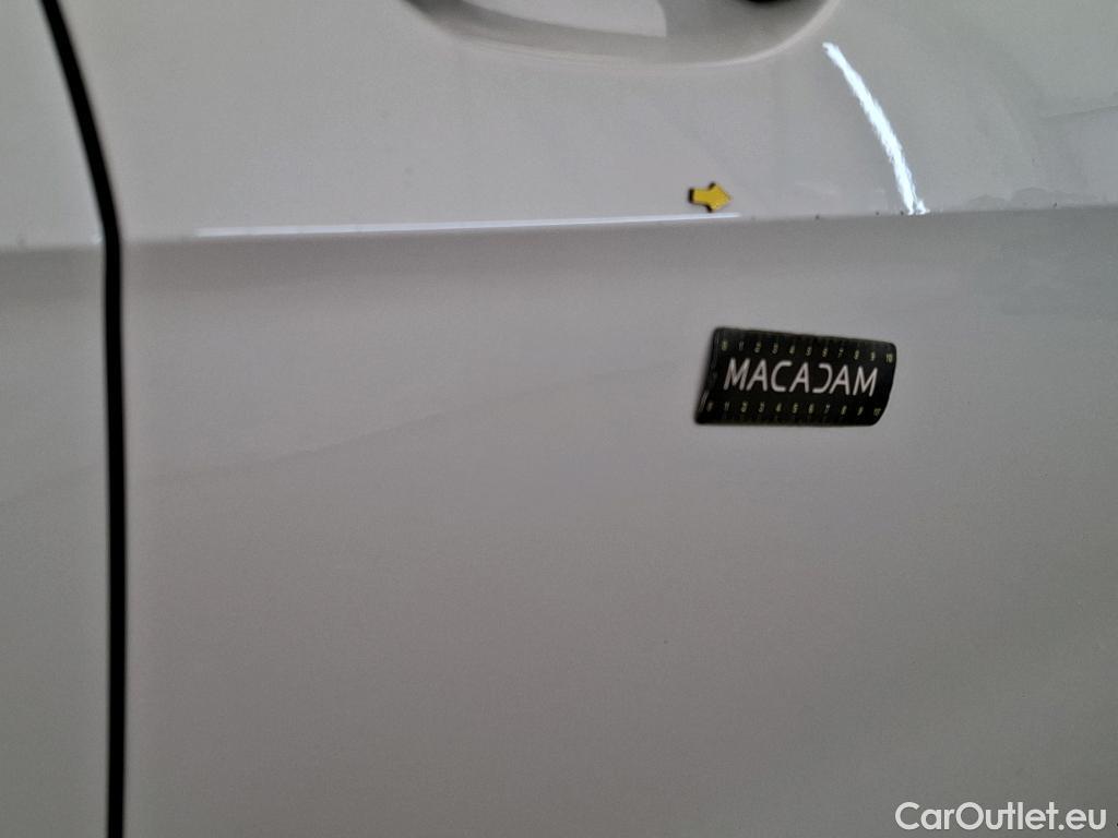  Bmw  Serie 2 BMW Série 2 Gran Coupé / 2019 / 4P / Berline 216D AUTO Business Design #11