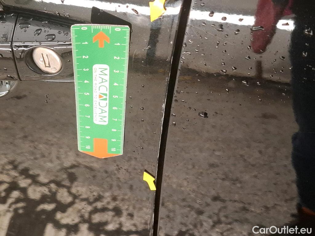  Citroen  C4 X (2022) PureTech 130 S&S EAT8 Shine / GARANTIE CONSTRUCTEUR VOIR PHOTO 2 #4