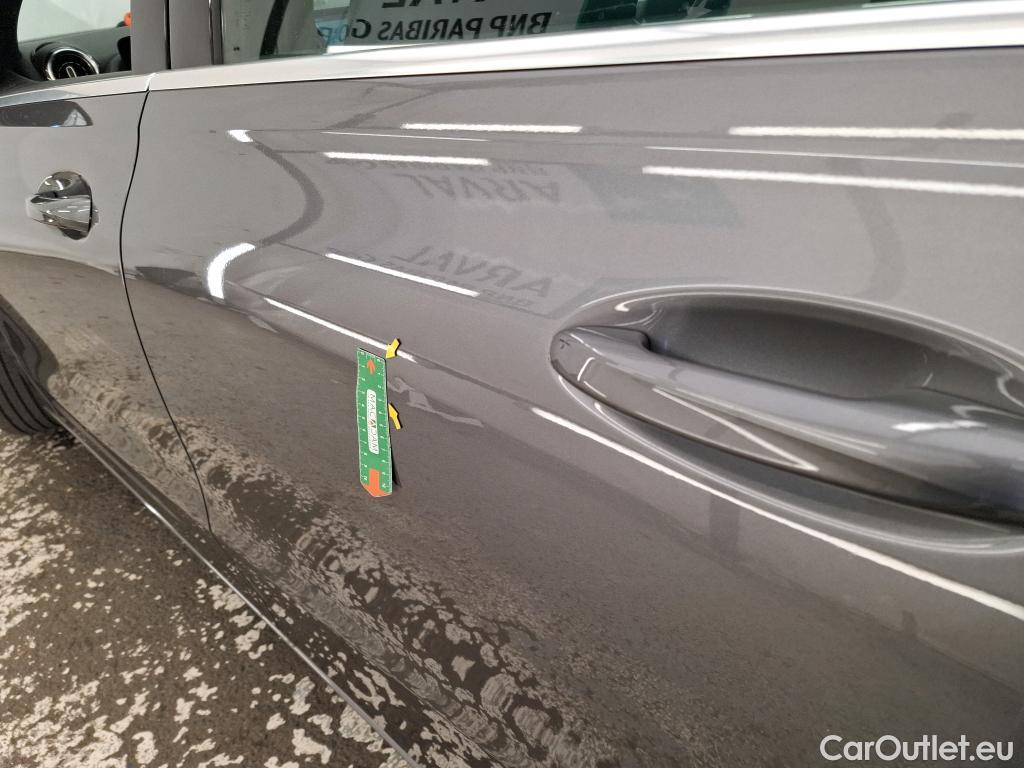  Mercedes  B-Klasse MERCEDES-BENZ Classe B / 2019 / 5P / monospace B 200 d Business Line Edition BA8 #3