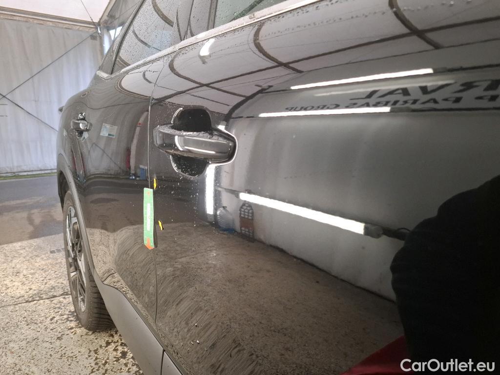  Citroen  C4 X (2022) PureTech 130 S&S EAT8 Shine / GARANTIE CONSTRUCTEUR VOIR PHOTO 2 #9