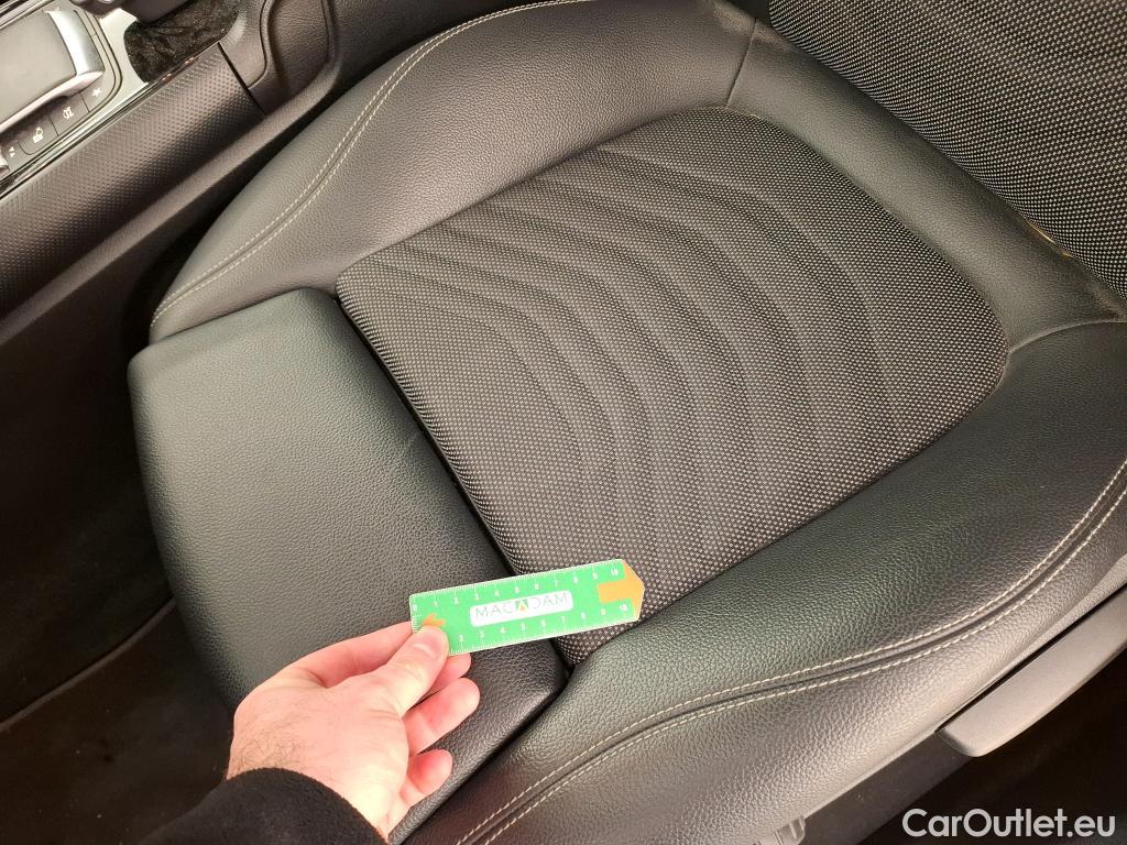  Mercedes  B-Klasse MERCEDES-BENZ Classe B / 2019 / 5P / monospace B 200 d Business Line Edition BA8 #10