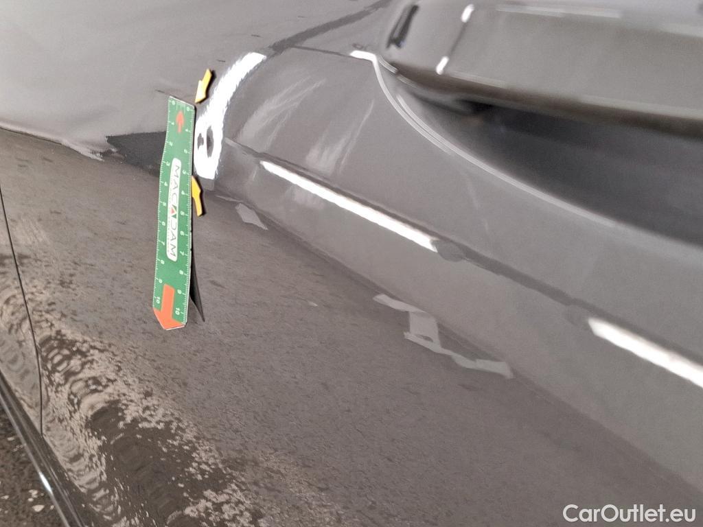  Mercedes  B-Klasse MERCEDES-BENZ Classe B / 2019 / 5P / monospace B 200 d Business Line Edition BA8 #4