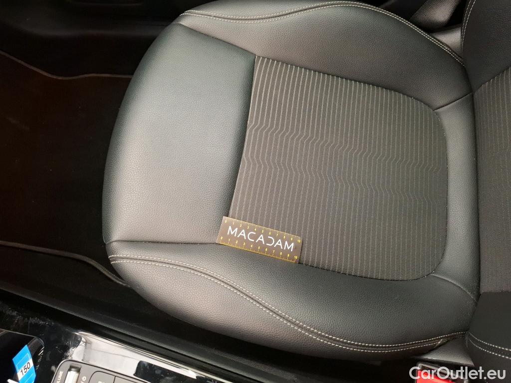  Mercedes  CLA-Klasse MERCEDES-BENZ CLA Coupe / 2019 / 4P / Coupé CLA 180 Business Line BA7 #28