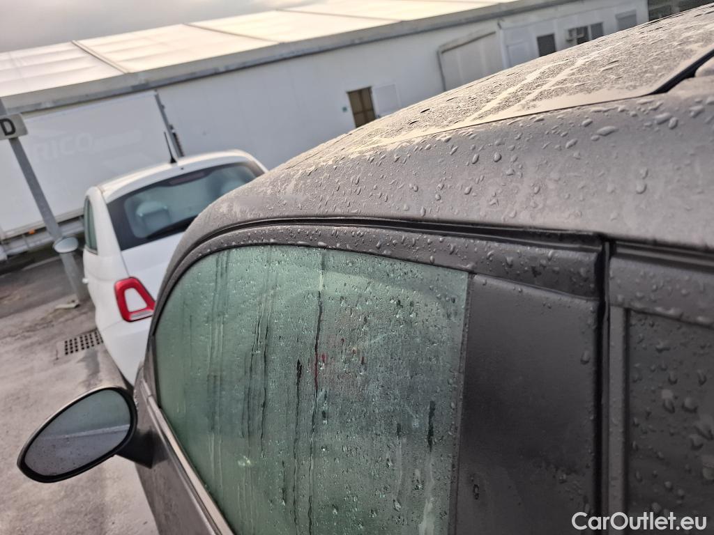  Fiat  500 FIAT   2015  3P  Berline Hybrid 10 BSG 70 ch Dolcevita #53