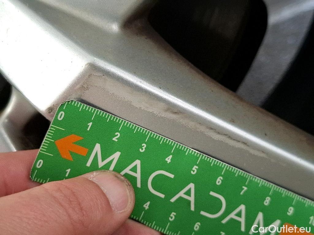  Peugeot  3008  II Active Pack 1.5 HDi 130CV BVA8 E6d #48