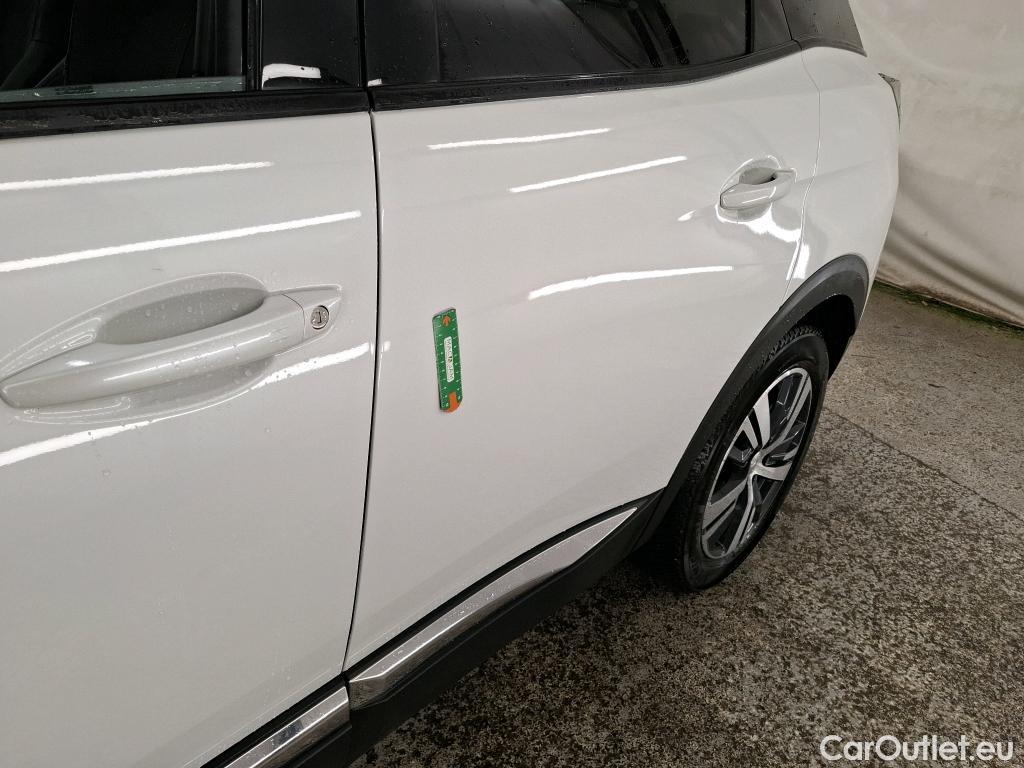  Peugeot  3008  II Allure Pack 1.5 HDi 130CV BVA8 E6d #1