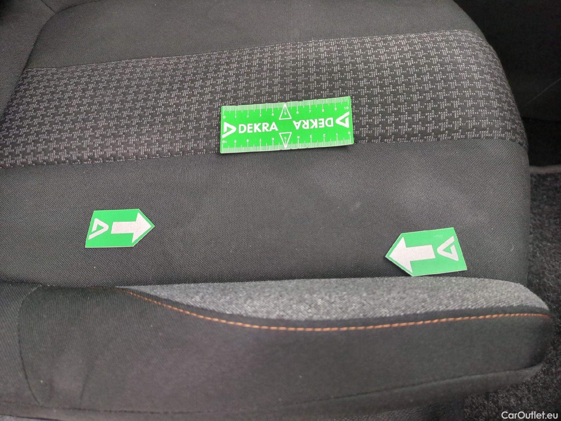  Peugeot  3008  Active Business 1.5 HDi 130CV BVA8 E6dT #39